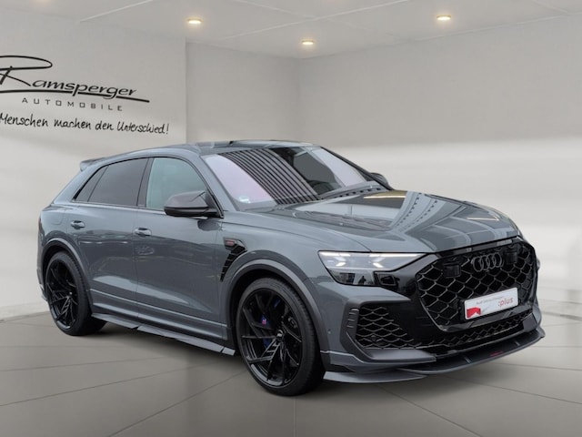 Audi RS Q8 Quattro