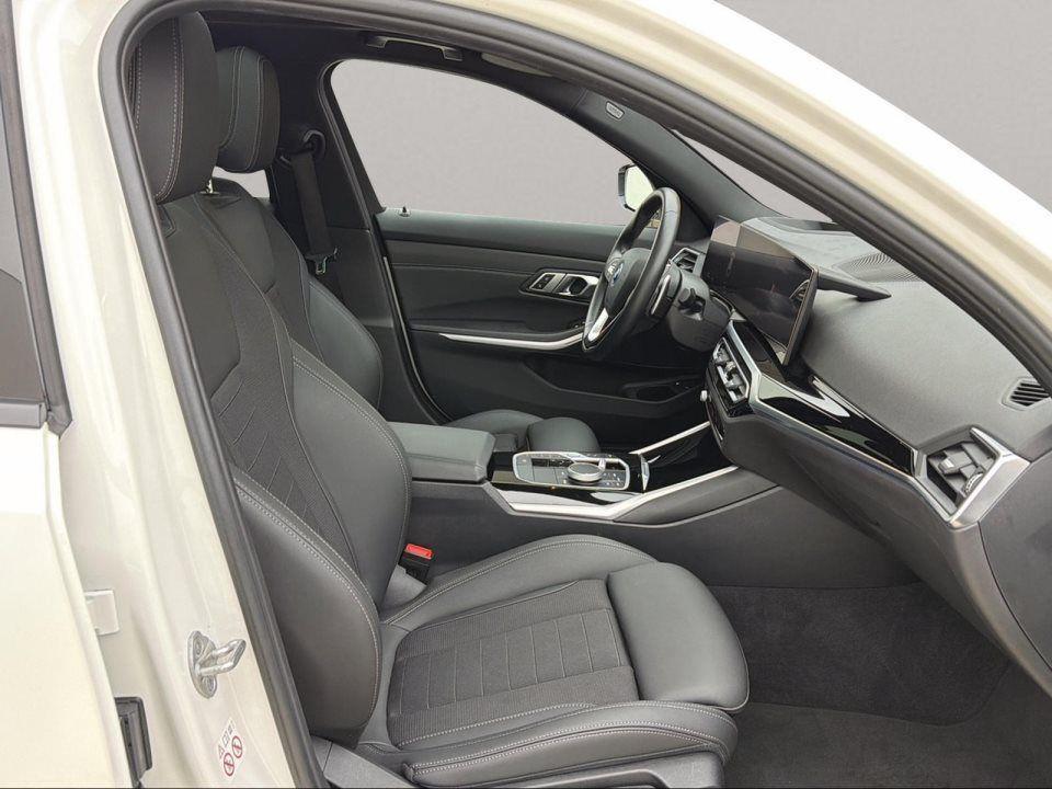 BMW 320 320e Touring