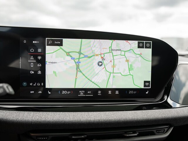 Audi A6 Avant Quattro S-Tronic