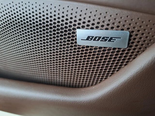 Porsche Taycan 4 Cross Turismo