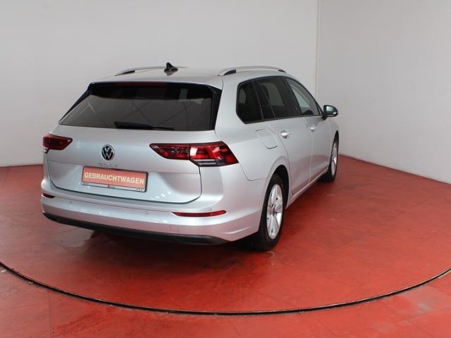 Volkswagen Golf 2.0 TDI DSG Variant