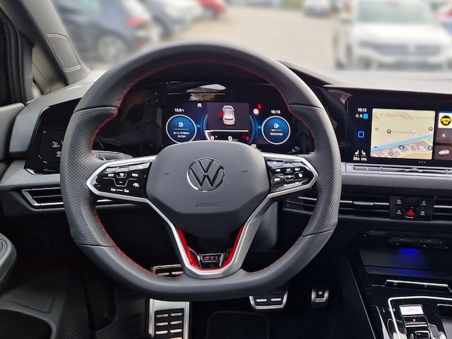 Volkswagen Golf Style