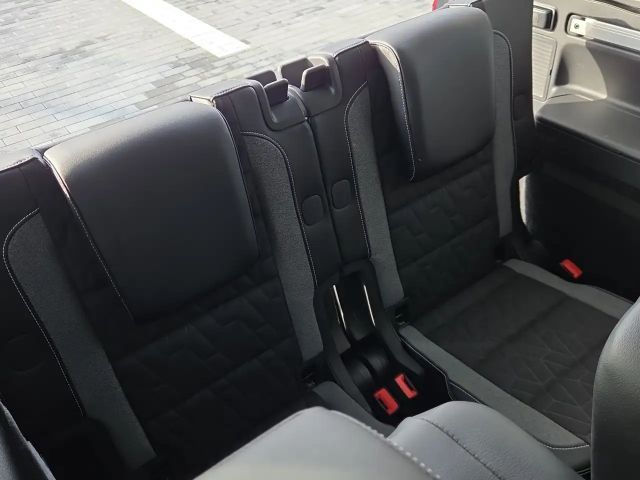 Volkswagen Touran 1.5 TSI DSG IQ.Drive