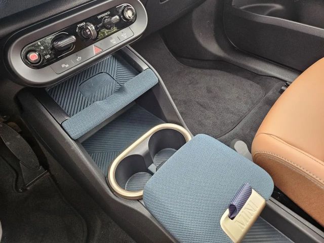 MINI Cooper Countryman Countryman E HUD JCWSitz.PanoD.Kamera 19" Navi LED