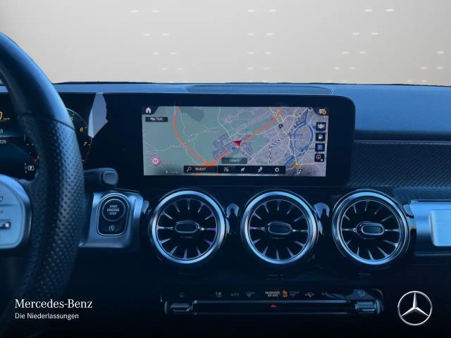 Mercedes-Benz GLB 200 AMG Line