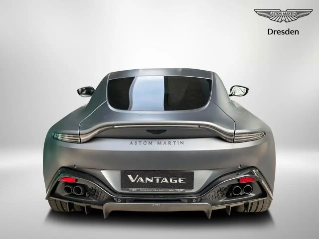 Aston Martin V8 V8