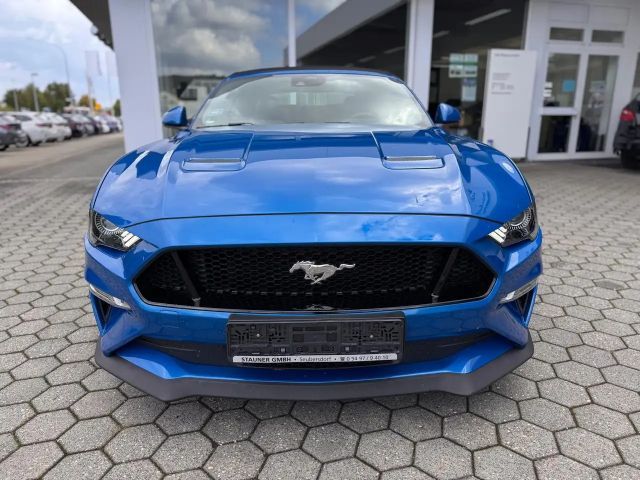 Ford Mustang Convertible GT 5.0 V8