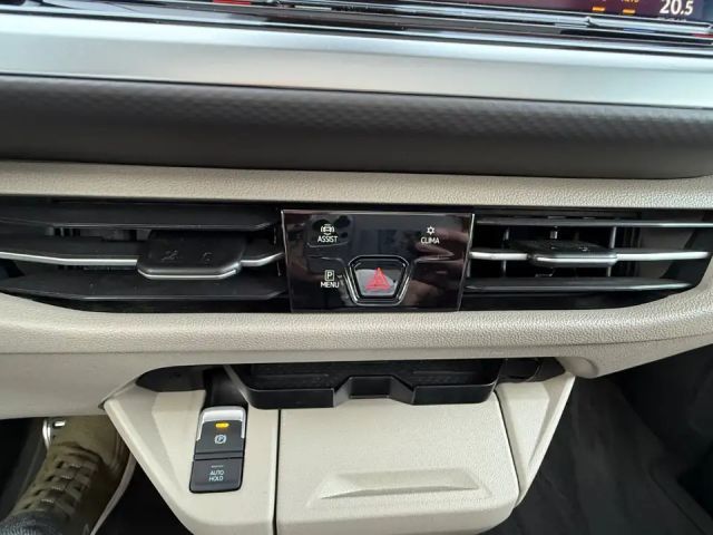 Volkswagen Multivan 2.0 TDI Lang Style T7