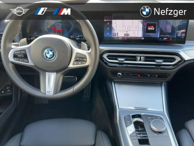 BMW 330 330e M-Sport Touring