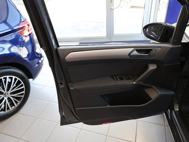 Volkswagen Touran DSG