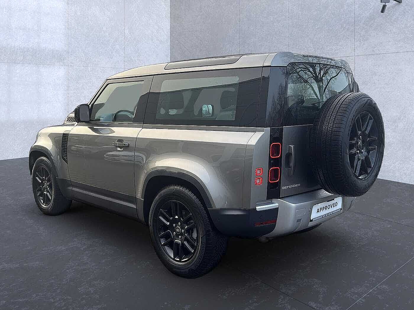 Land Rover Defender 90 SE