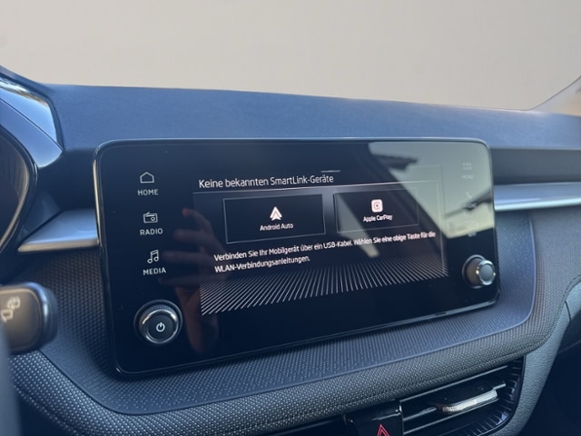 Skoda Fabia 1.0 MPI, Sicherheitspaket, Licht & Sicht Paket, SunSet, 5 Gang