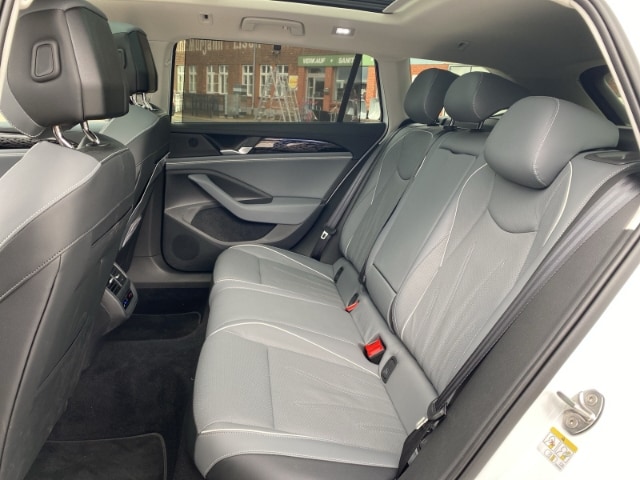 Volkswagen Passat 2.0 TDI DSG Elegance Elegance