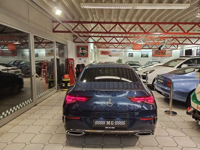 Mercedes-Benz CLA 250 4MATIC AMG Line Sedan