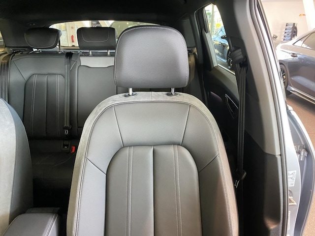 Audi Q4 e-tron SUV 45 e-tron Audi Q4 e-tron