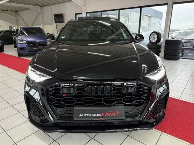 Audi RS Q8 Quattro