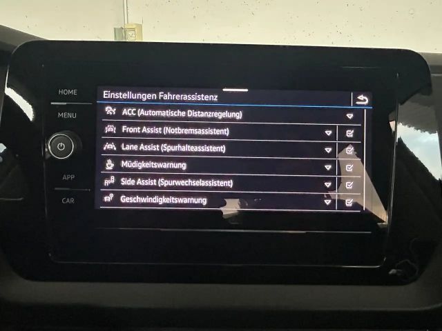 Volkswagen T-Cross 4Me TSI