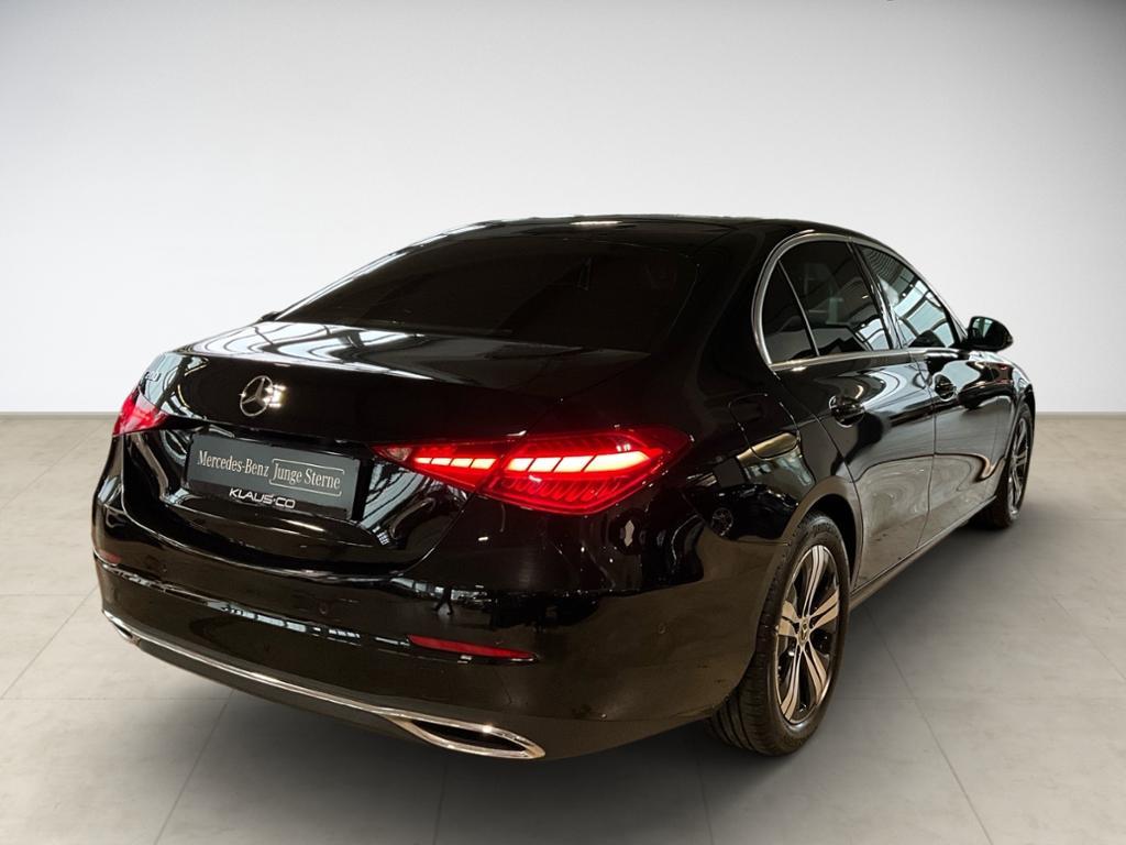 Mercedes-Benz C 200 AVANTGARDE Sedan