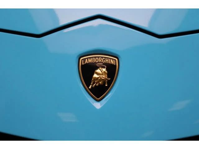 Lamborghini Urus Ceramic,Carbon,B&O Sound,Voll,Garantie06/26