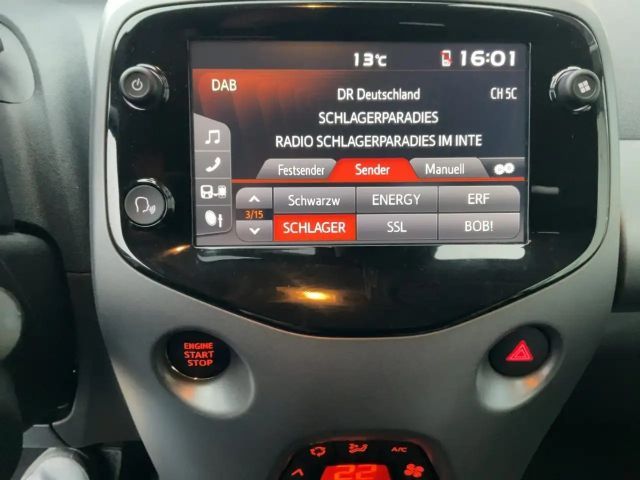 Toyota Aygo 1.0 VVT-i Hatchback X-sky