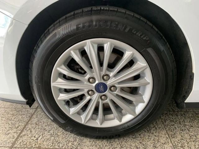 Ford Focus Titanium Wagon