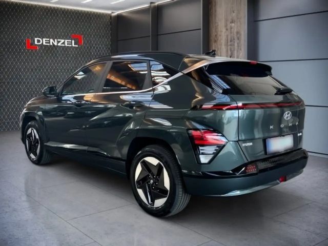 Hyundai Kona 64 kWh Electric