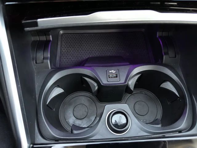 BMW 320 320d Luxury Line Sedan xDrive