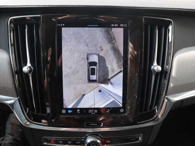 Volvo V90 Cross Country AWD Plus