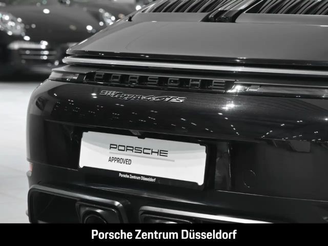 Porsche 992 4 Coupé GTS Targa