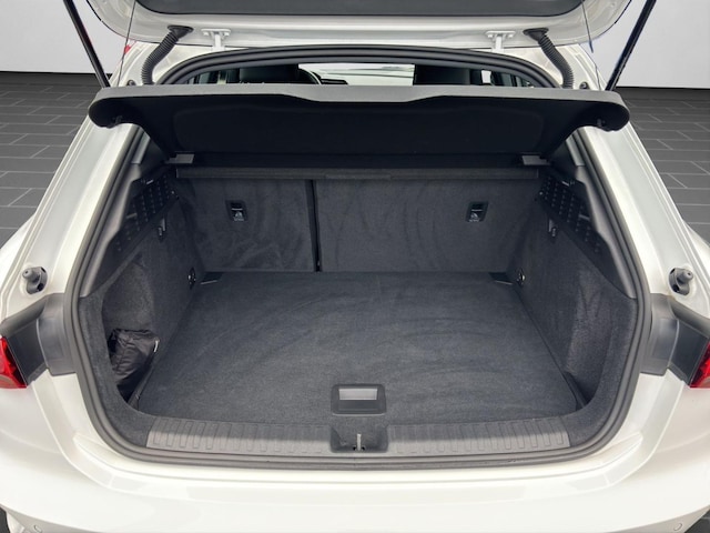 Audi A3 35 TFSI S-Line S-Tronic Sportback