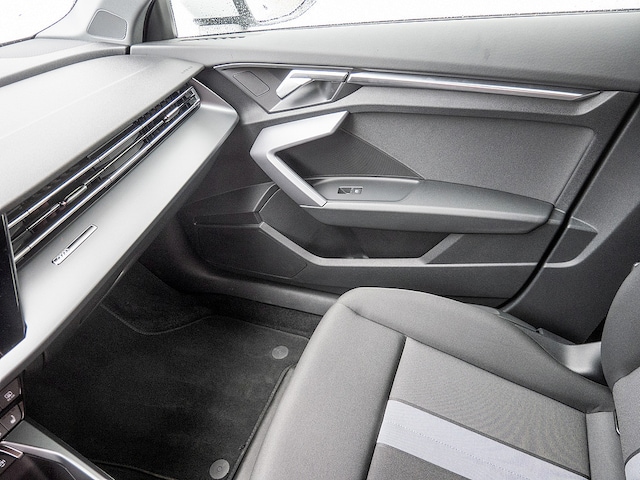 Audi A3 30 TFSI S-Tronic Sportback