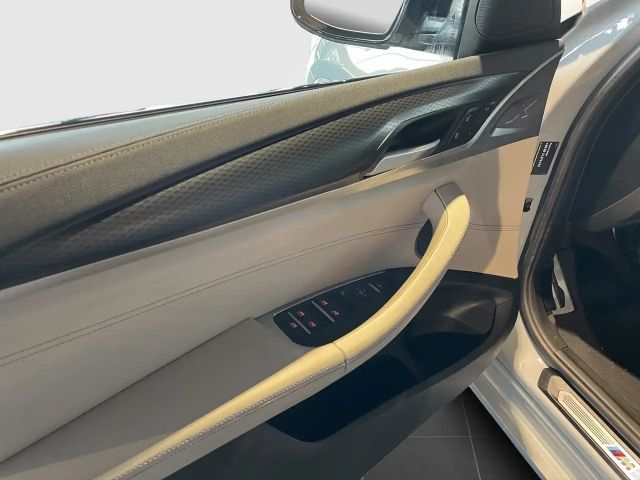 BMW X3 40i LivePro/Head-Up/CarPlay/Driving/Parking+/Panor
