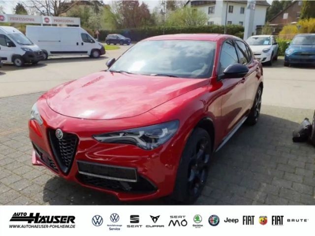 Alfa Romeo Stelvio AT8 Q4 Turbo