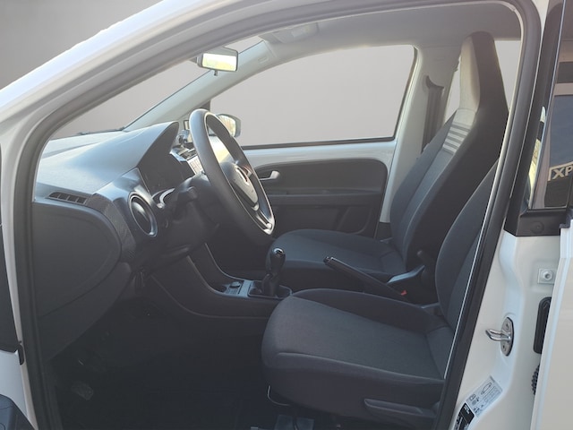 Volkswagen up! Move Move up!