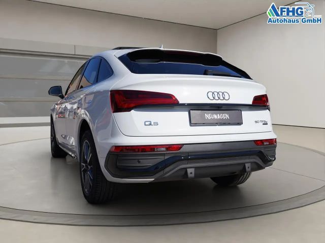 Audi Q5 Quattro S-Line Sportback