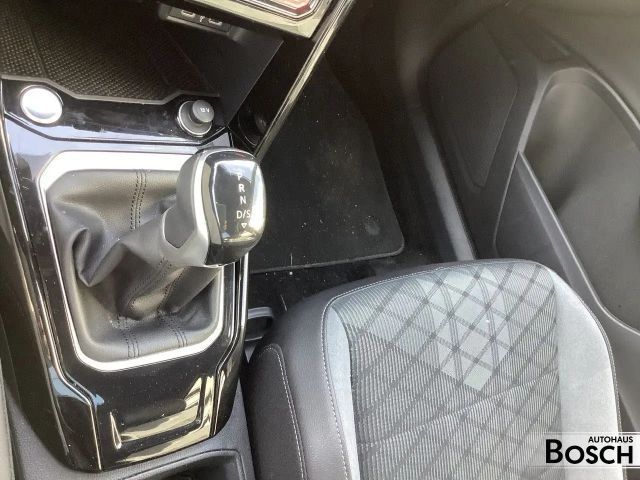 Volkswagen T-Roc 1.5 TSI DSG R-Line