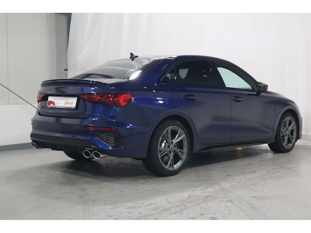 Audi S3 Quattro S-Tronic Sedan