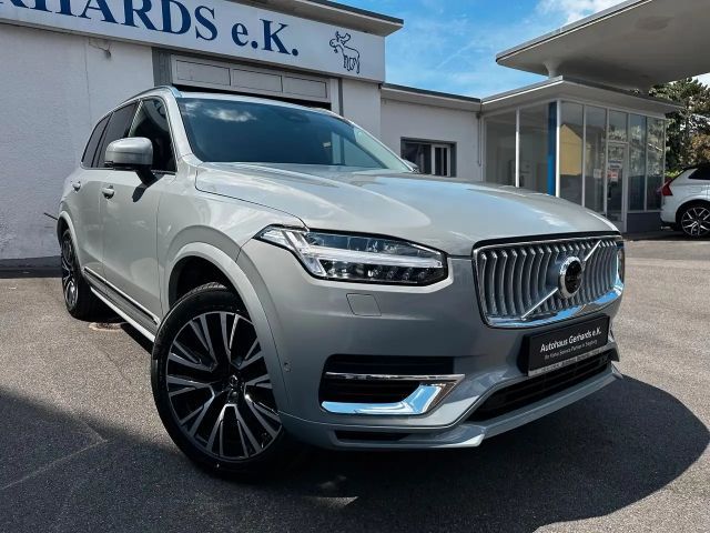 Volvo XC90 AWD Plus T8