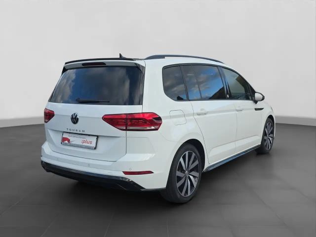 Volkswagen Touran 1.5 TSI DSG R-Line