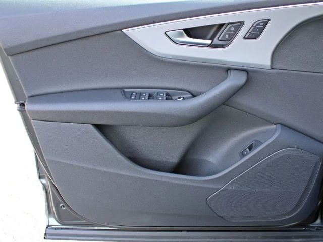 Audi Q7 50 TDI Quattro S-Line