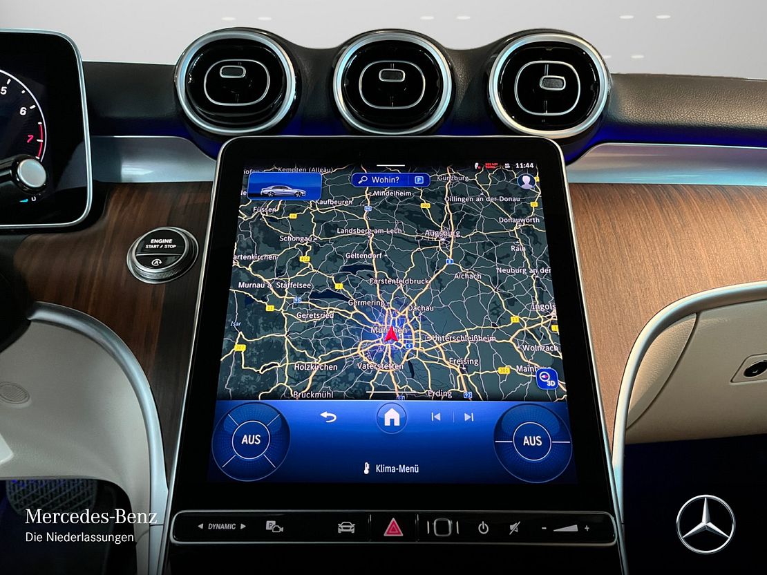 Mercedes-Benz C 180 Sedan