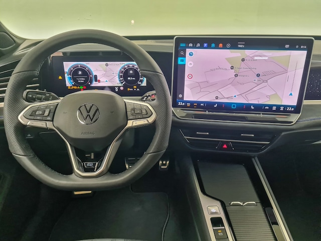 Volkswagen Passat Pano ACC STH