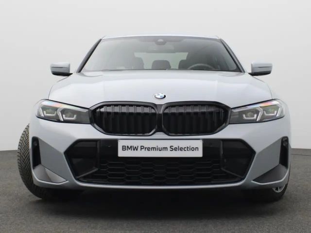 BMW 318 M-Sport Sedan