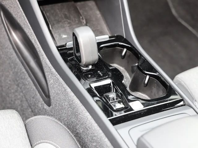 Volvo XC40 Dark Plus