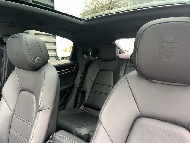 Porsche Cayenne Black Edition Coupé