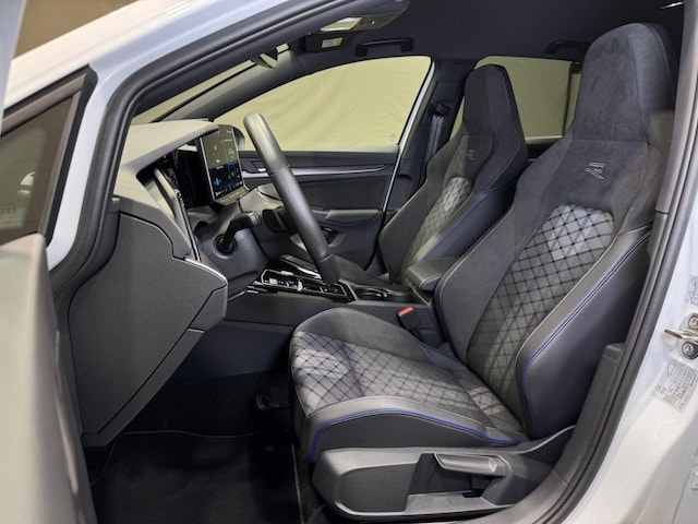 Volkswagen Golf 2.0 TDI DSG R-Line