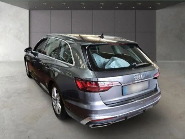 Audi A4 40 TDI Quattro S-Line