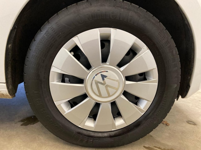 Volkswagen up! Move Move up!