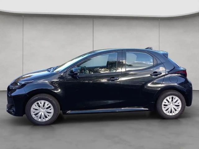 Toyota Yaris Business Hybride
