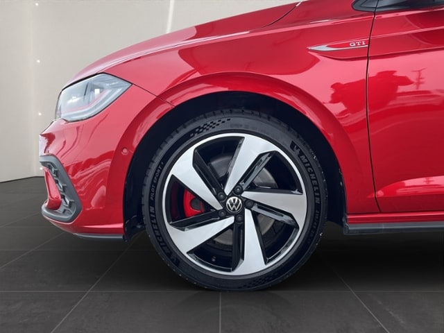 Volkswagen Polo 2.0 TSI DSG GTI